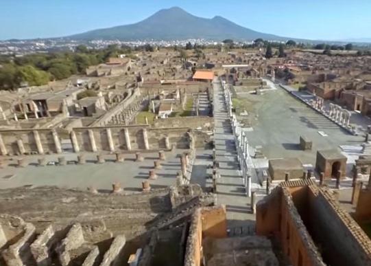 Pompei Center Life Atmosphere Exteriér fotografie